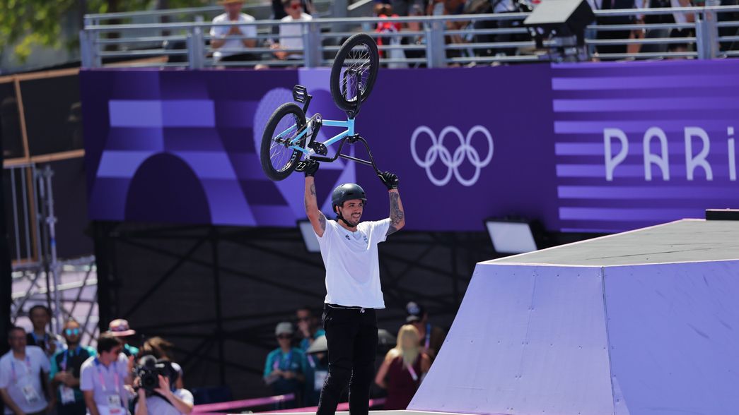 El BMX con José Torres le dio una histórica medalla de oro a la Argentina en un día con mucha actividad París 2024