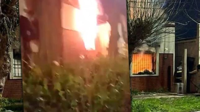 videos: una mujer y su familia perdieron todo en un incendio en villa elisa y piden ayuda