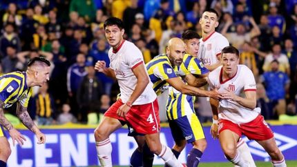 ¿Cómo fueron los últimos diez partidos de Estudiantes visitando a Rosario Central?
