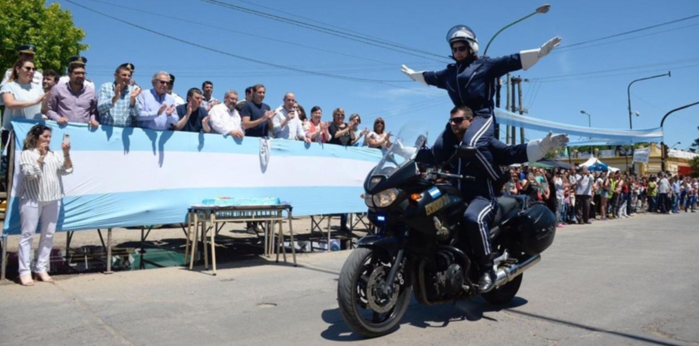 1541343965782.jpeg?width=1257&height=628&rotate=0&scaleX=1&scaleY=1&oh=720&y=73&ow=1280&x=3&&cw=1920&ch=950