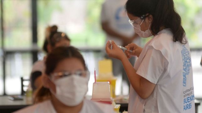 sumaron dos grupos de personas a los de riesgo para vacunarse contra el covid-19