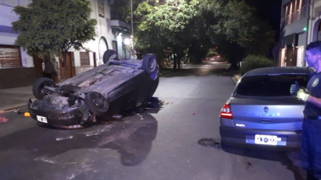 vuelcos, choques y heridos: el saldo de una madrugada accidentada en la plata