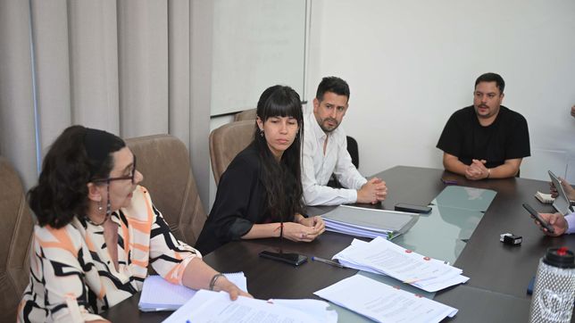 el presupuesto de julio alak fue despachado en comision y esta listo para ser tratado en el recinto