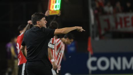 Estudiantes no se guarda nada por decisión del Cacique Medina Estudiantes no se guarda nada por decisión del Cacique Medina