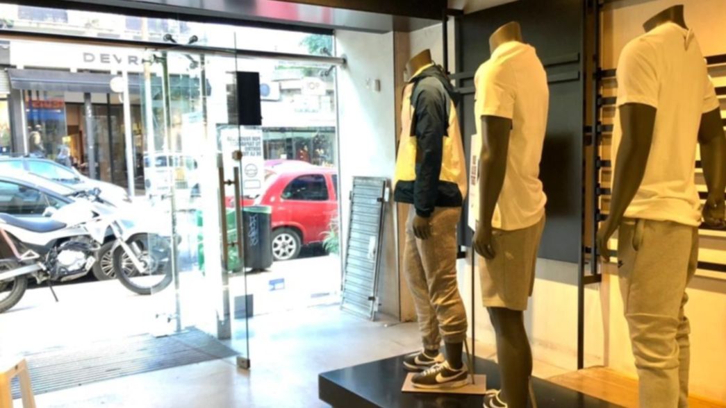 Tras casi 20 años cierra un histórico local de Nike en La Plata y se reinventa