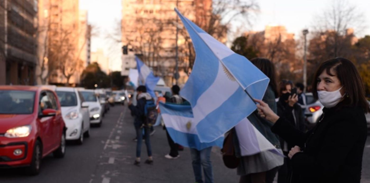 1594327625892.jpg?x=14&y=13&width=1210&height=605&rotate=0&scaleX=1&scaleY=1&ow=1232&oh=820&&cw=1920&ch=950