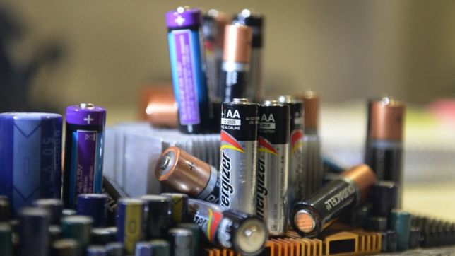 reciclan la primera tonelada de pilas reunida en la plata: ¿donde las reciben?