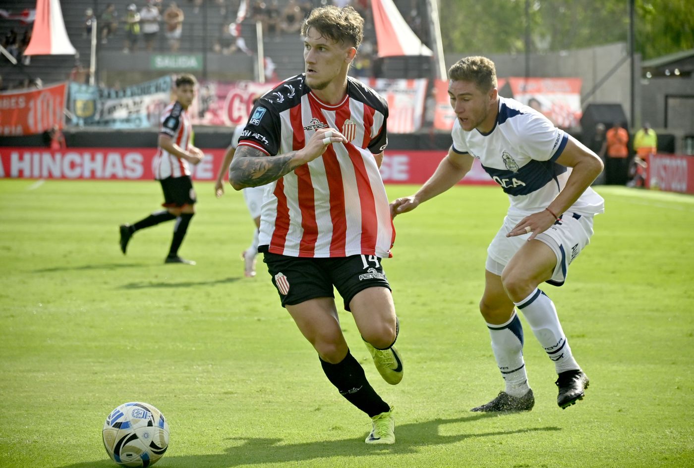 Gimnasia pierde frente a Barracas. Gimnasia pierde frente a Barracas.