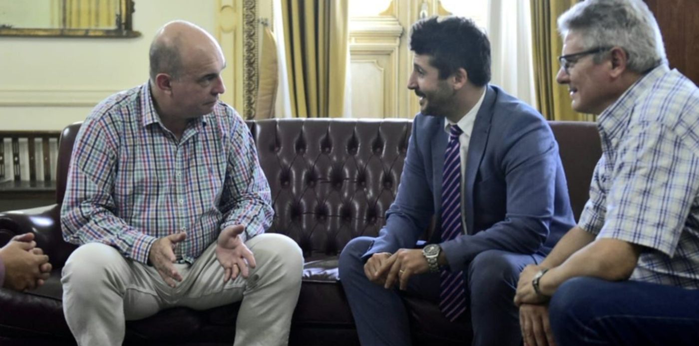 1579821778055.jpeg?x=9&width=1263&height=631&rotate=0&ow=1280&oh=853&y=105&scaleX=1&scaleY=1&&cw=1920&ch=950