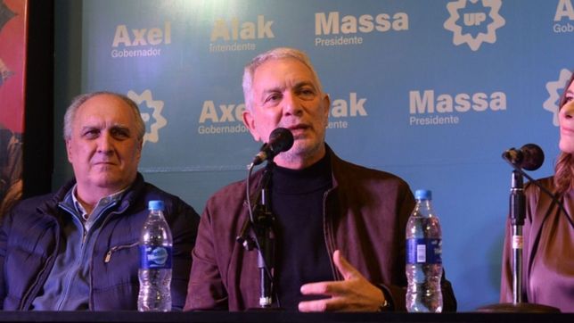 alak gano la interna de uxp y competira por la intendencia de la plata