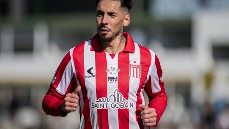 José Sosa vuelve a pelear la titularidad en Estudiantes ante la apuesta táctica de Domínguez José Sosa vuelve a pelear la titularidad en Estudiantes ante la apuesta táctica de Domínguez