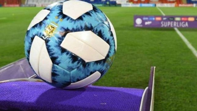 tinelli afirmo que el futbol argentino podria volver en octubre