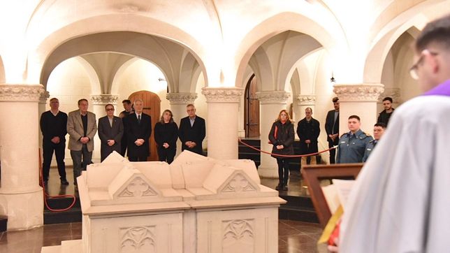homenajearon a dardo rocha a 103 anos de su fallecimiento