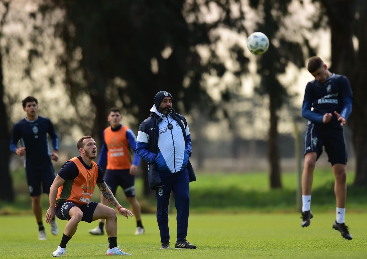 Entrenamiento Gimnasia Méndez Max.jpg