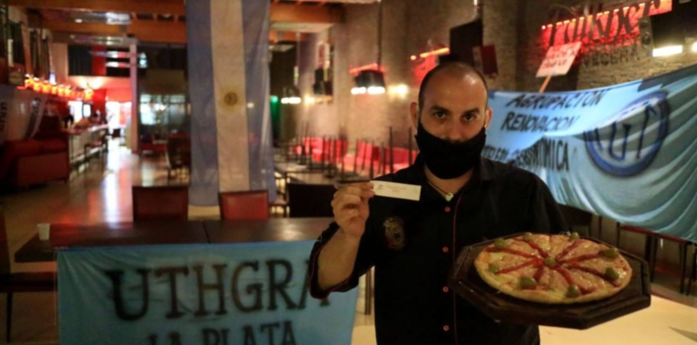 toma y reapertura de la pizzería Falkner