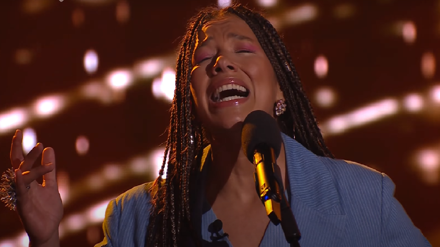 Milena Salmanca en la Voz Argentina.png