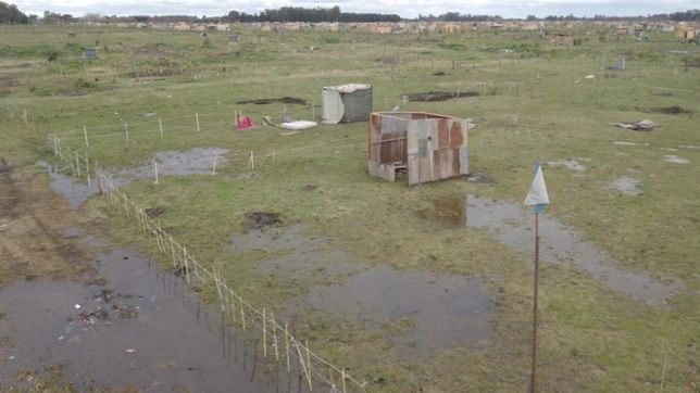 ¿por que corren riesgo las familias que se asentaron en el ex club de planeadores?