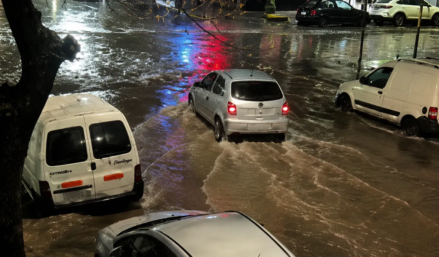 Las autoridades sanitarias advirtieron que las probabilidades de que el fenómeno alcance una intensidad fuerte o muy fuerte aumentan desde la primavera austral