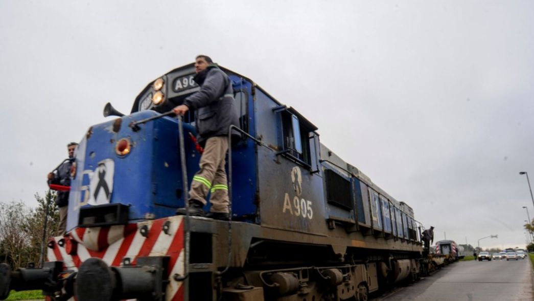 Sin trenes en La Plata: ferroviarios paran por 24 horas y piden reabrir las paritarias