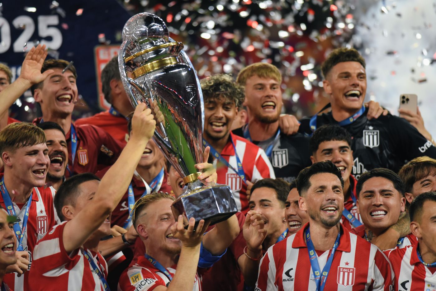 Estudiantes Racing Santiago del Estero campeón 3