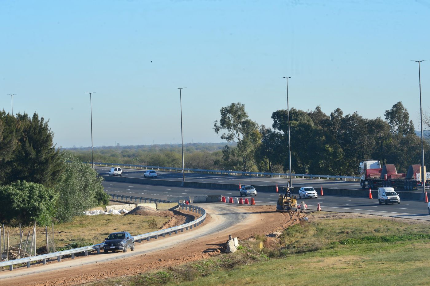 Obras Bajada de la Autopista La Plata - Buenos Aires en 520 (9).jpeg