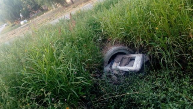 denuncian sabotajes en canales y arroyos detras de los anegamientos en los hornos