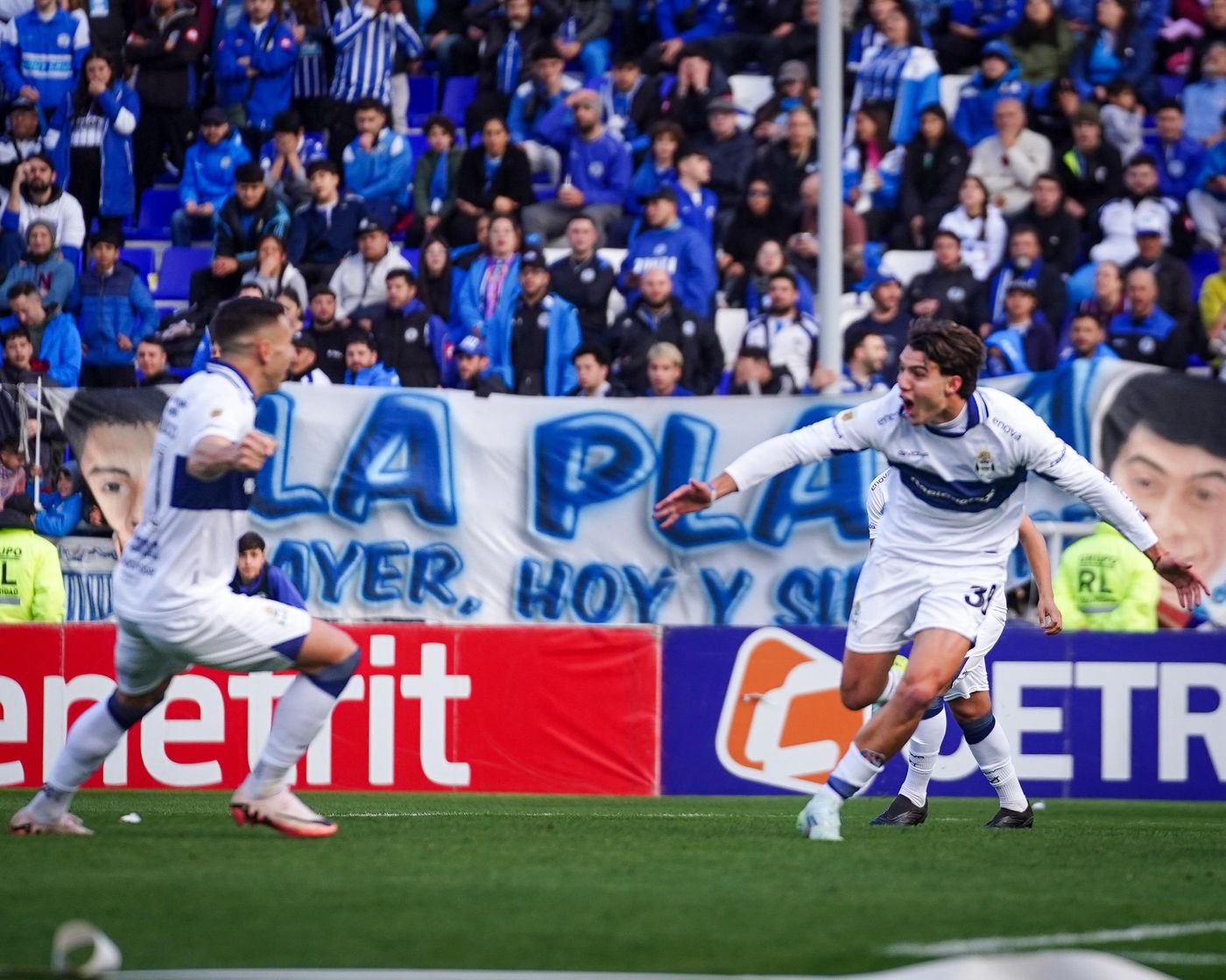 Gimnasia Godoy Cruz Panaro Briasco gol