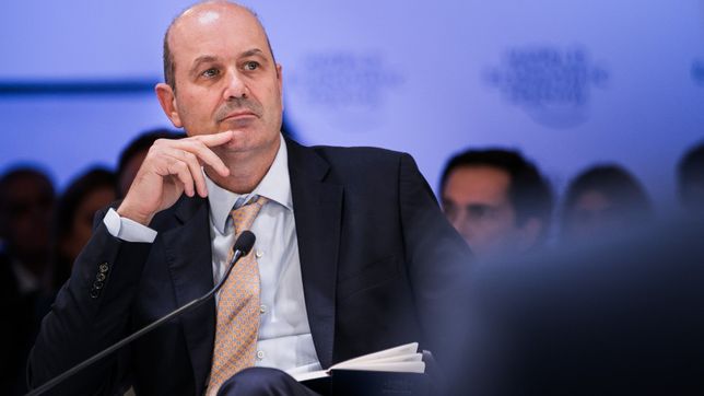 ¿quien es federico sturzenegger, el platense que ideo la ley bases y podria convertirse en ministro de javier milei?