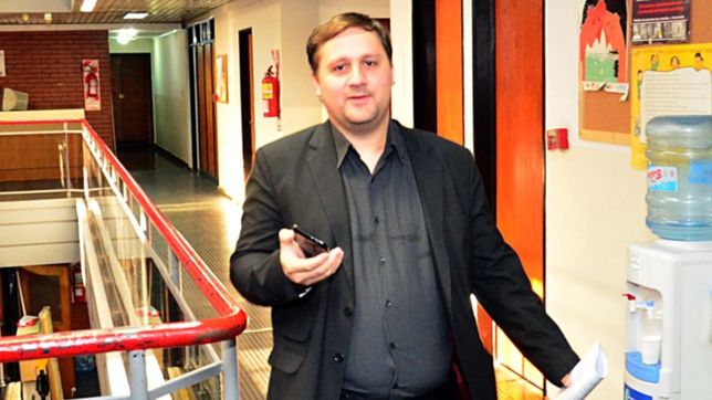 se entrego un abogado de la plata con antecedentes penales y acusado de estafas