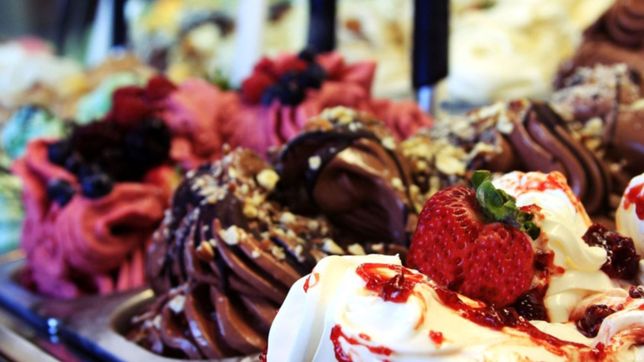 otras dos heladerias de la plata se suman a la noche de descuentos