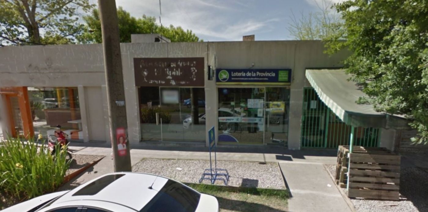 1550695560263.jpg?rotate=0&scaleX=1&scaleY=1&ow=1239&x=1&width=1236&height=618&y=11&oh=816&&cw=1920&ch=950