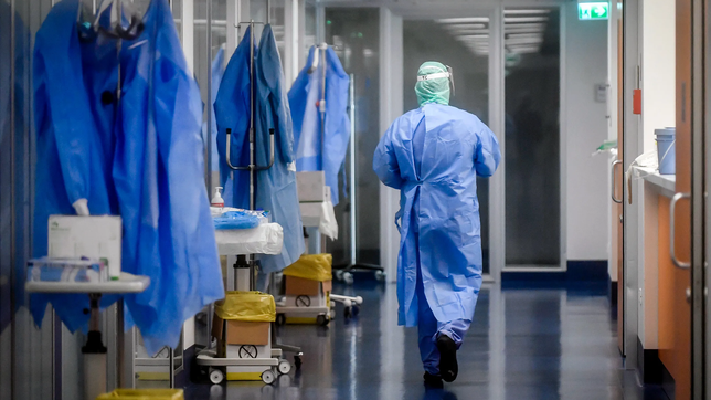 los medicos de cicop aceptaron el incremento salarial del 13,5% para el mes de marzo