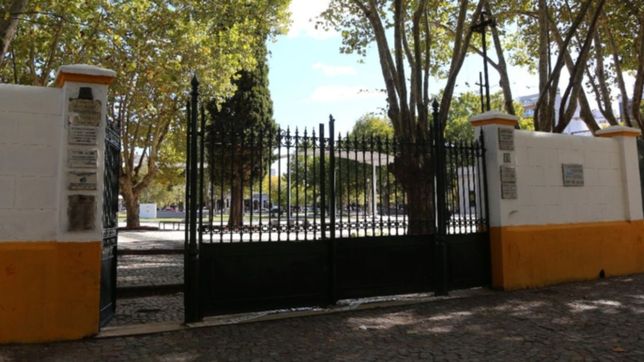 haran un recorrido en bici por los lugares de la plata donde la guerra de malvinas dejo huellas