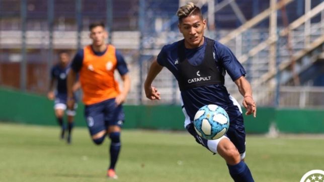 gimnasia entreno a puertas cerradas en el bosque y maradona prueba pensando en arsenal