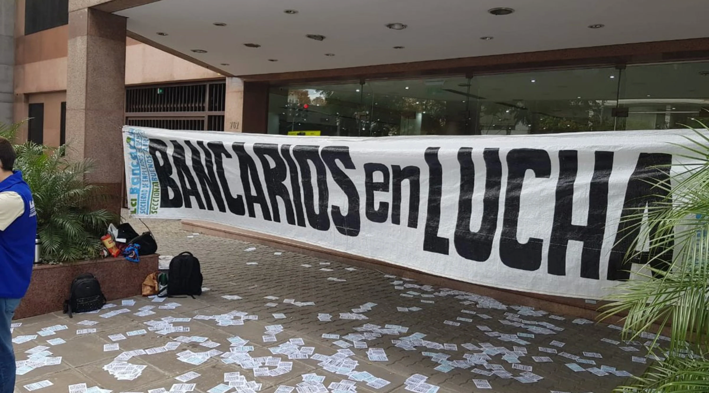 Paro bancario Bancarios (2).webp
