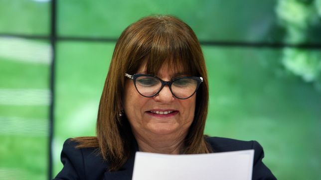 javier milei cambio la estructura de su gabinete con un ascenso para patricia bullrich