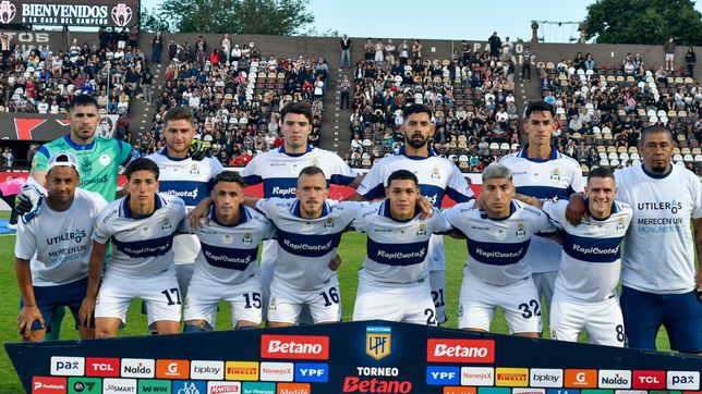 la eventual travesia del lobo a la final: tarragona, el caballo del comisario y el clasico de local