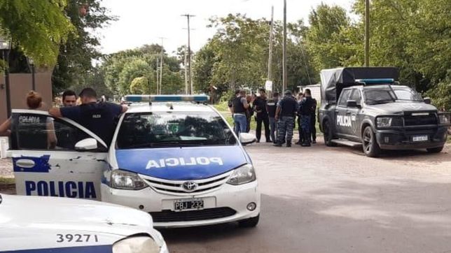 lo acusaron de abuso, llego la policia y cuando lo quisieron detener se corto la yugular