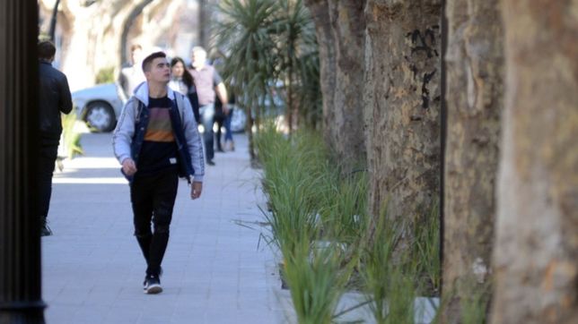 terminaron parte de las obras en 51 y asi quedo la nueva peatonal de la plata soho