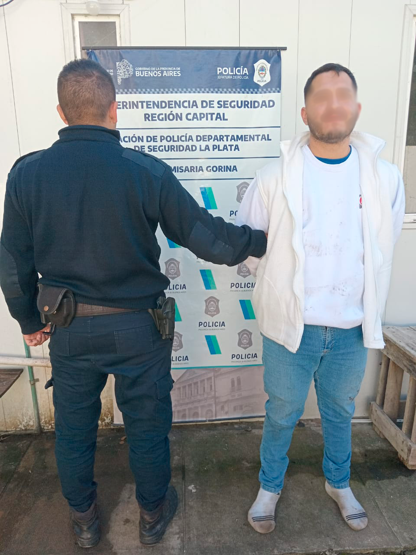 El delincuente quedó detenido y será investigado por la Justicia de La Plata.