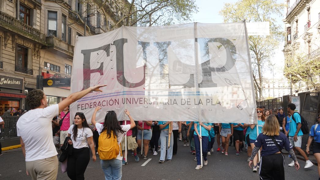 La FULP se sumó a la Marcha Federal Universitaria: Esta es una batalla que no vamos a abandonar