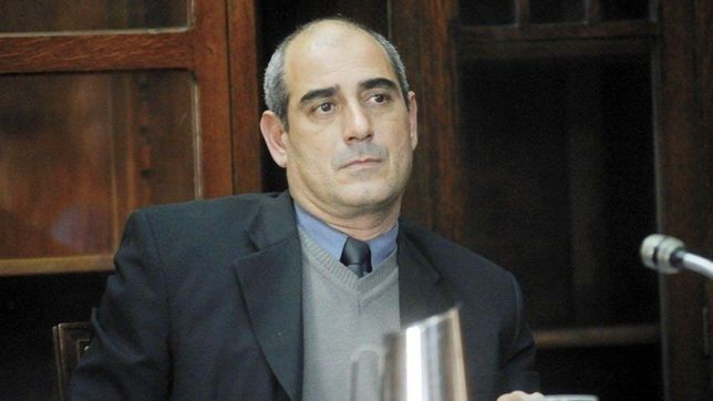 suspenden a un juez platense por agravarle la pena a una trans por ser extranjera