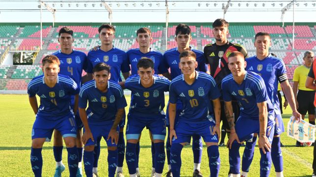 fue titular en su debut en la seleccion y cometio un penal, pero pelea por su lugar