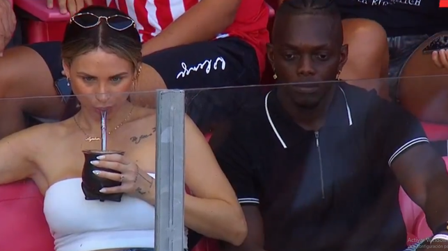 cetre fue al estadio uno en medio de las negociaciones para su traspaso a boca