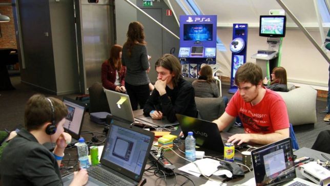 la plata creara un videojuego en 48 horas