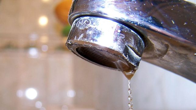 vuelve el calor a la plata y absa anuncia nuevos cortes de agua