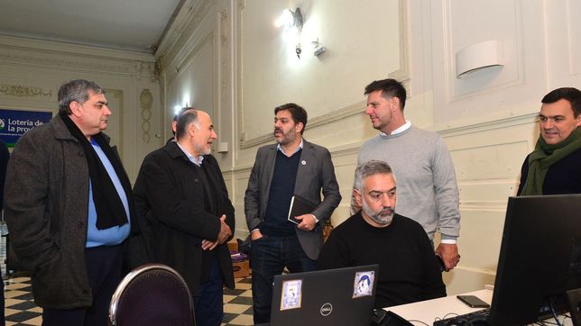 gonzalo atanasof se reunio con agencieros de la plata para acordar medidas en el marco de la crisis economica