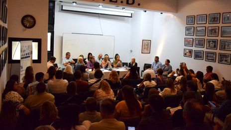 La FEB, en el centro de las críticas por un paro contra la Provincia pese al acuerdo salarial