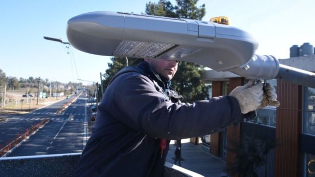 buscan instalar 23.500 nuevas luces led en distintos puntos de la plata