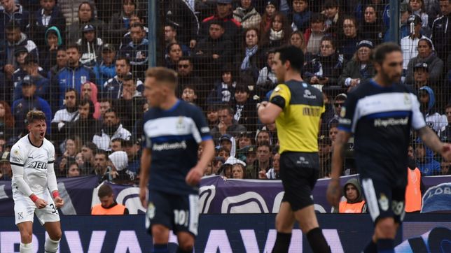 leandro rey hilfer, el arbitro que no le cae para nada bien a gimnasia y que lo dirigira ante river